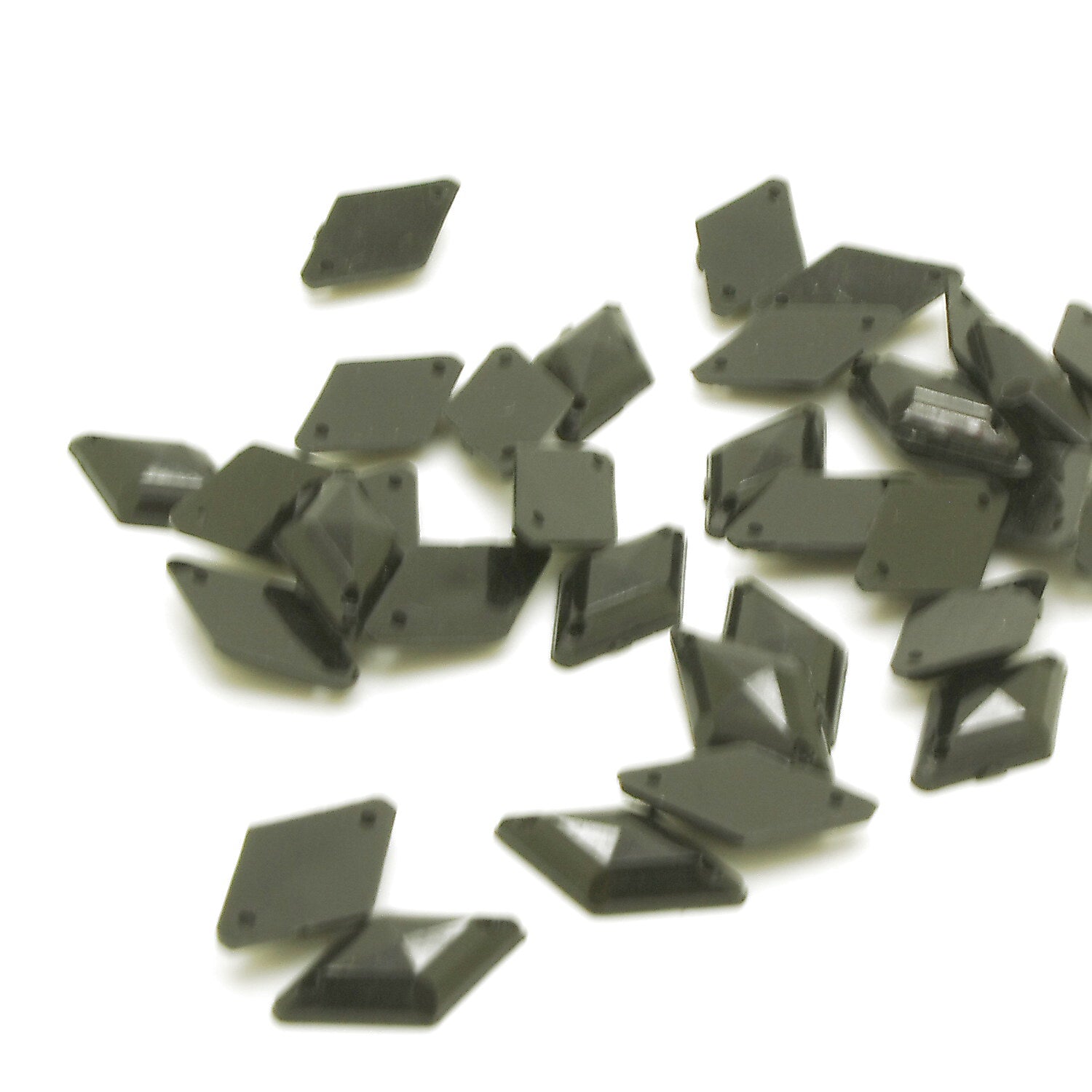 PACK OF 50 -  DAIMOND 15mm BLACK FLAT RHINESTONES - sarahi.NYC