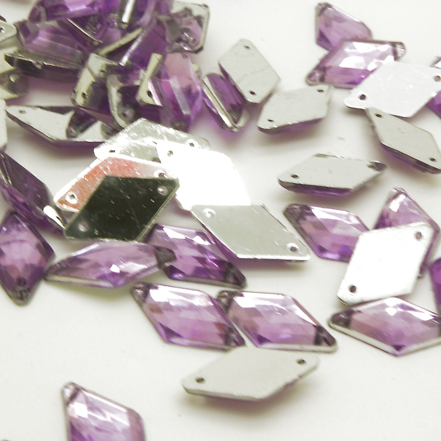 PACK OF 50 -  DAIMOND 15mm LILAC  FLAT RHINESTONES - sarahi.NYC