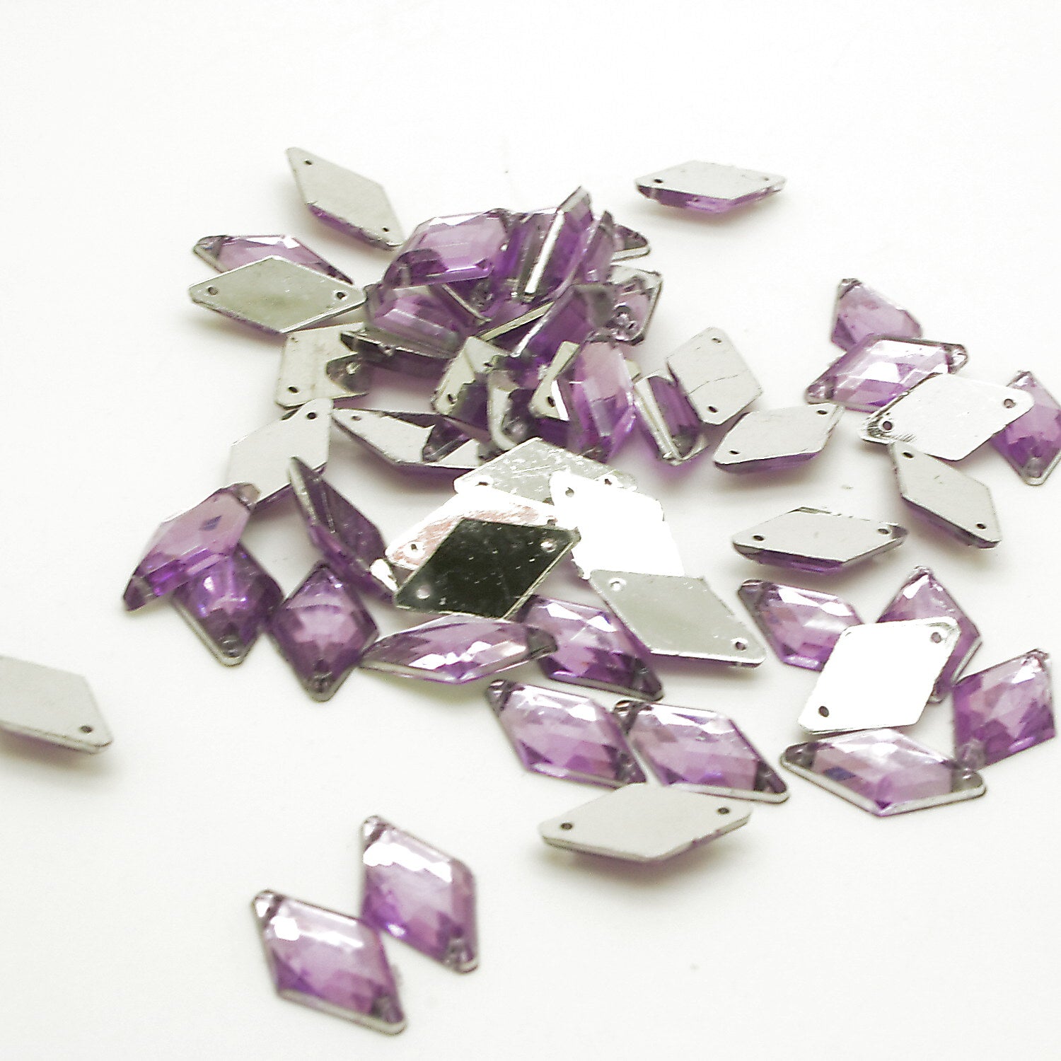 PACK OF 50 -  DAIMOND 15mm LILAC  FLAT RHINESTONES - sarahi.NYC
