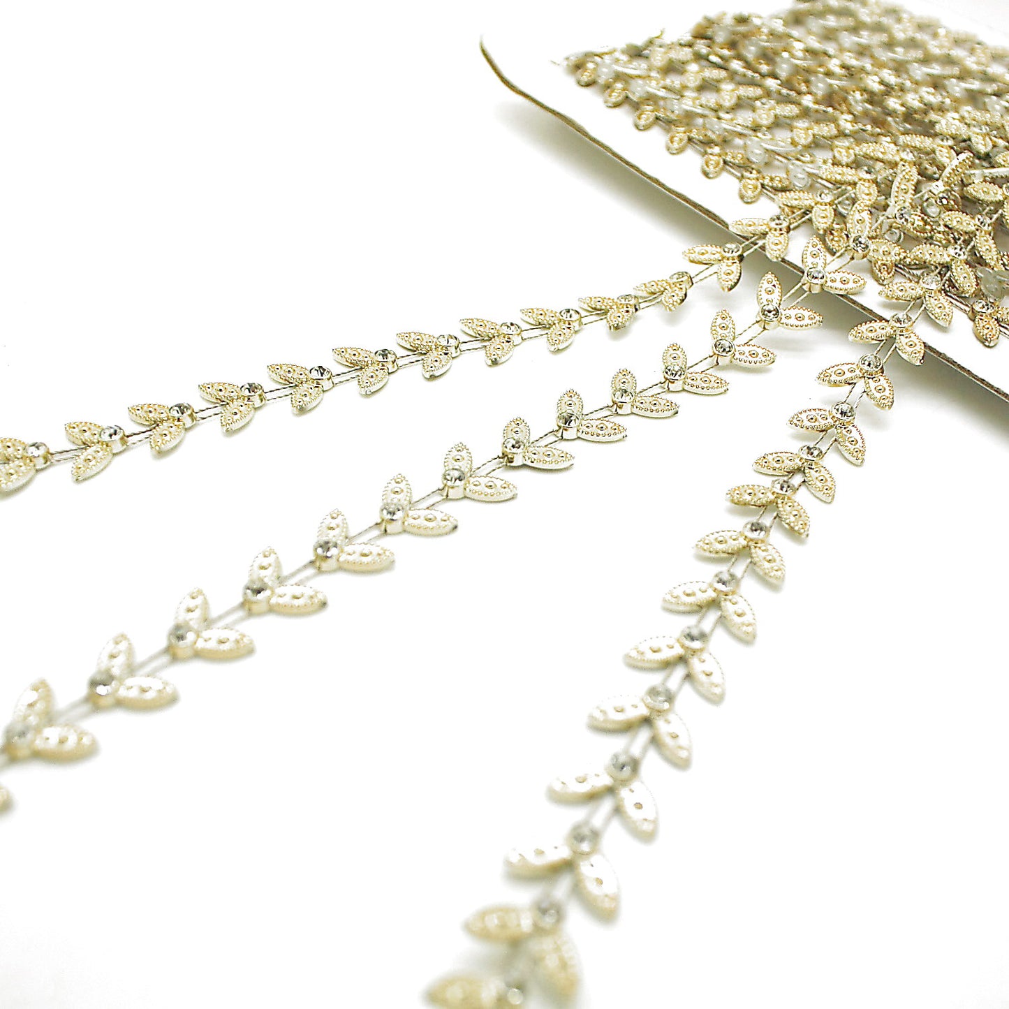 GOLD CRYSTAL PETAL TRIM - sarahi.NYC