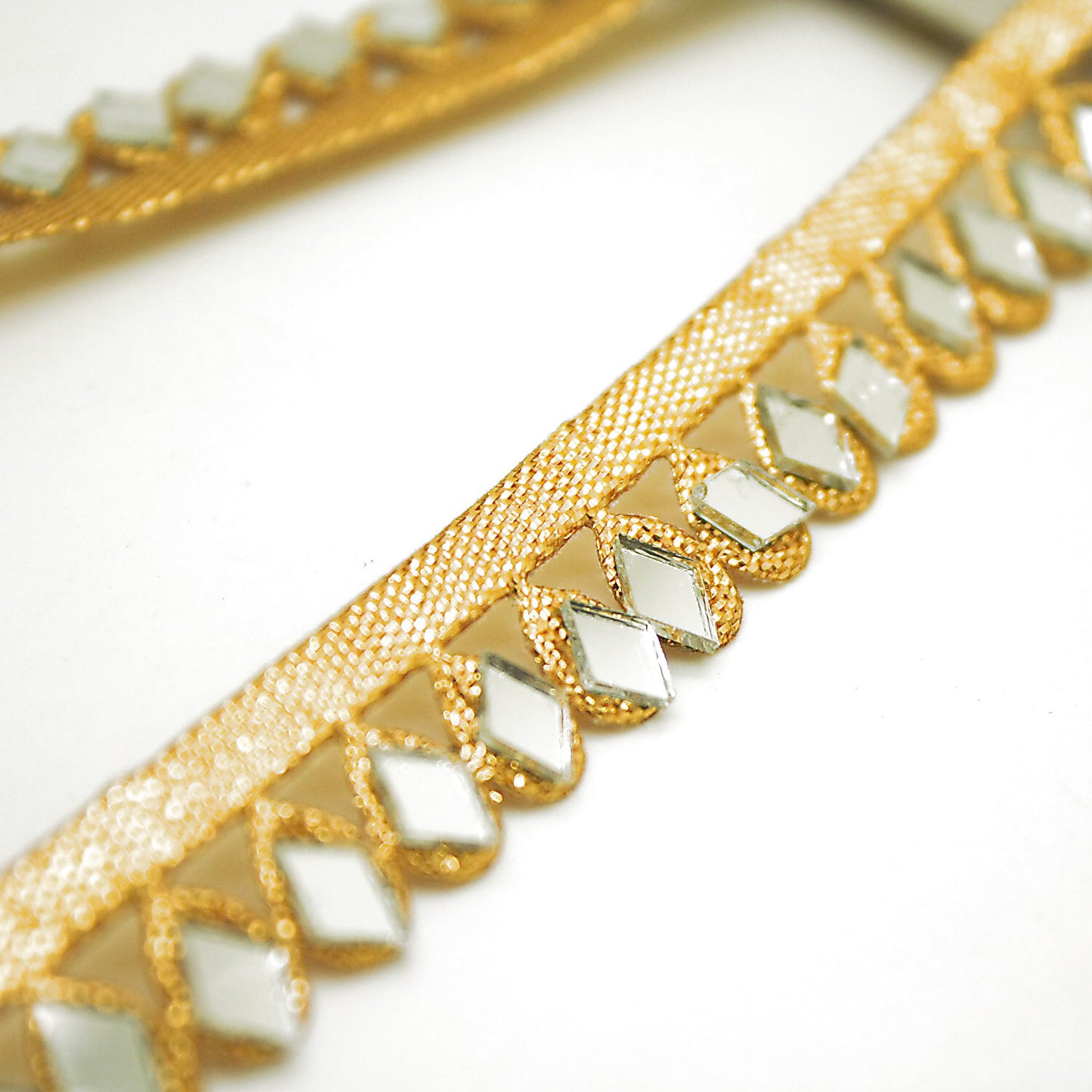GOLD MIRROR THIN EDGING TRIM - sarahi.NYC