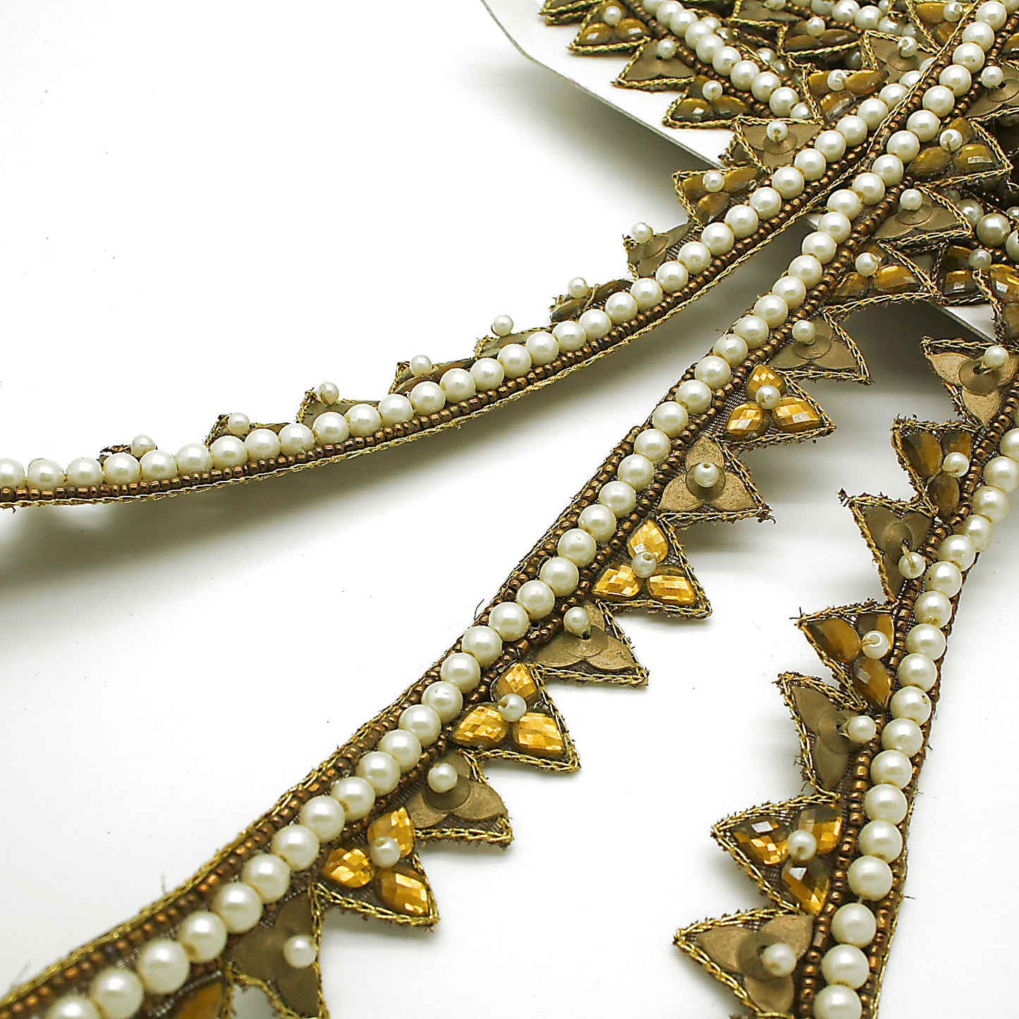 BROWN PEARL ZIGZAG RHINESTONE TRIMS - sarahi.NYC