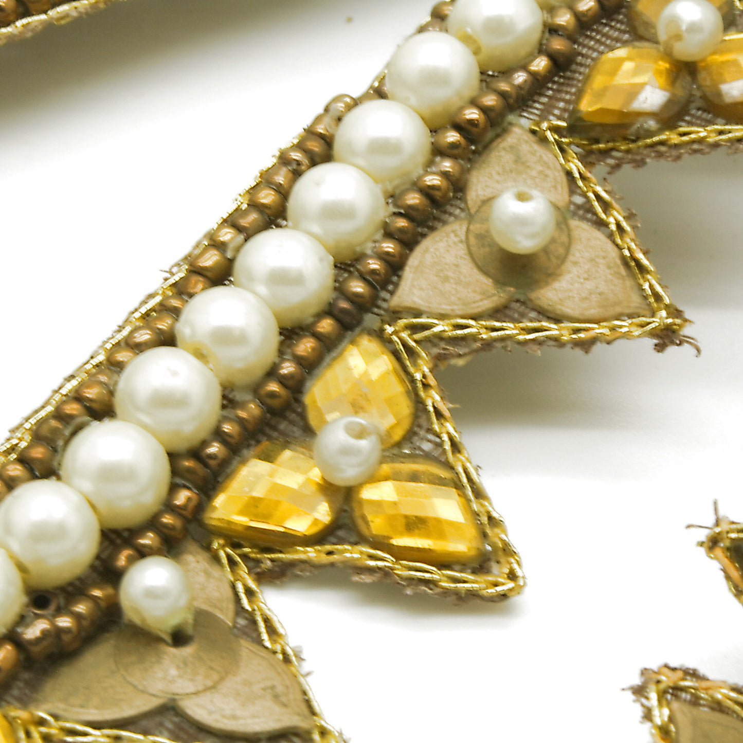 BROWN PEARL ZIGZAG RHINESTONE TRIMS - sarahi.NYC