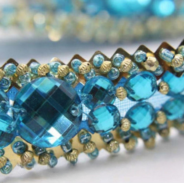 RHINESTONE TRIMS