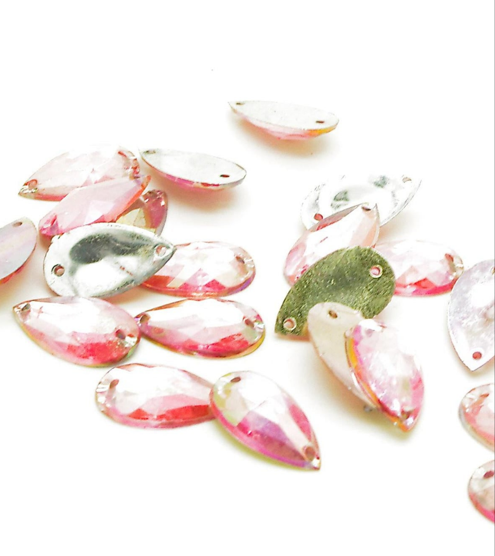 PACK OF 30 - 18mm x 10mm TEARDROP FLATBACK RHINESTONES - sarahi.NYC