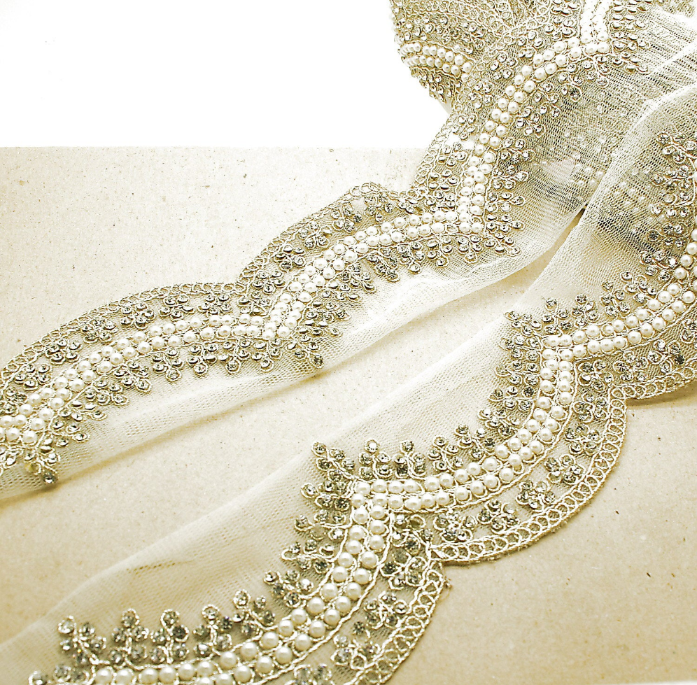 CREAM PEARL NET STONE TRIM - sarahi.NYC