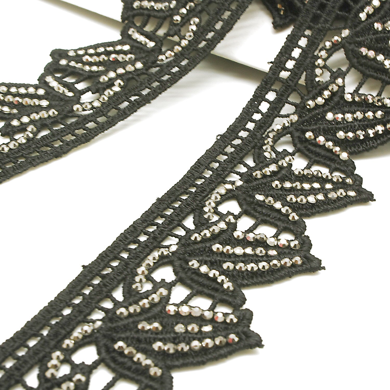 BLACK GUNMETAL STONE TRIM - sarahi.NYC