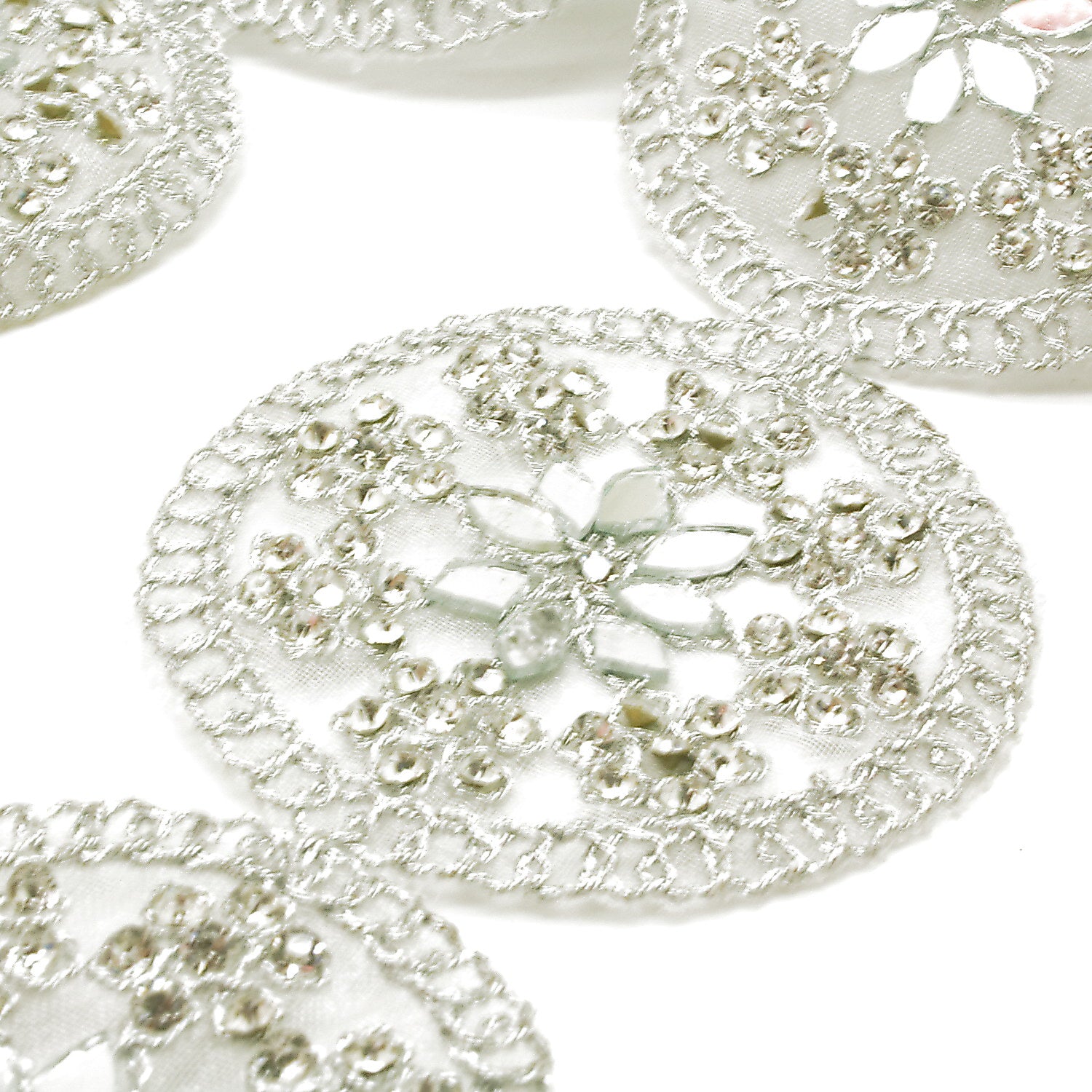 SILVER CIRCLE MIRROR TRIM - sarahi.NYC