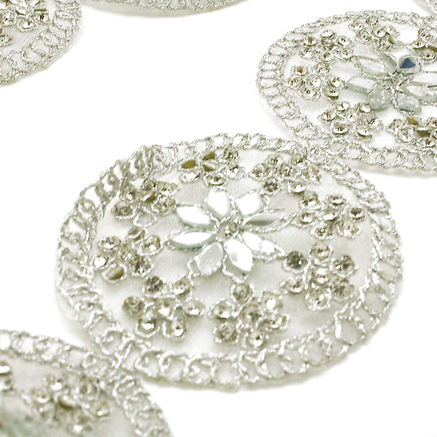SILVER CIRCLE MIRROR TRIM - sarahi.NYC