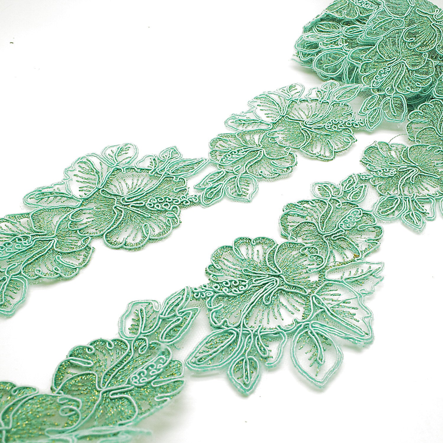 MINT GREEN LACE TRIM - sarahi.NYC