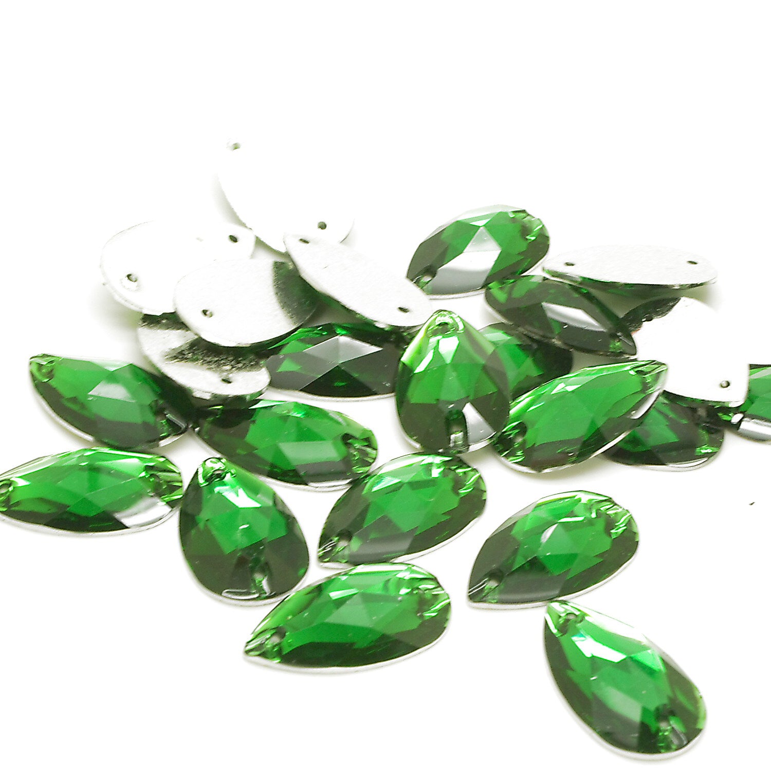 EMERALD GREEN - PACK OF 10 - TEARDROP 28 mm FLAT BACK RHINESTONE GEMS - sarahi.NYC