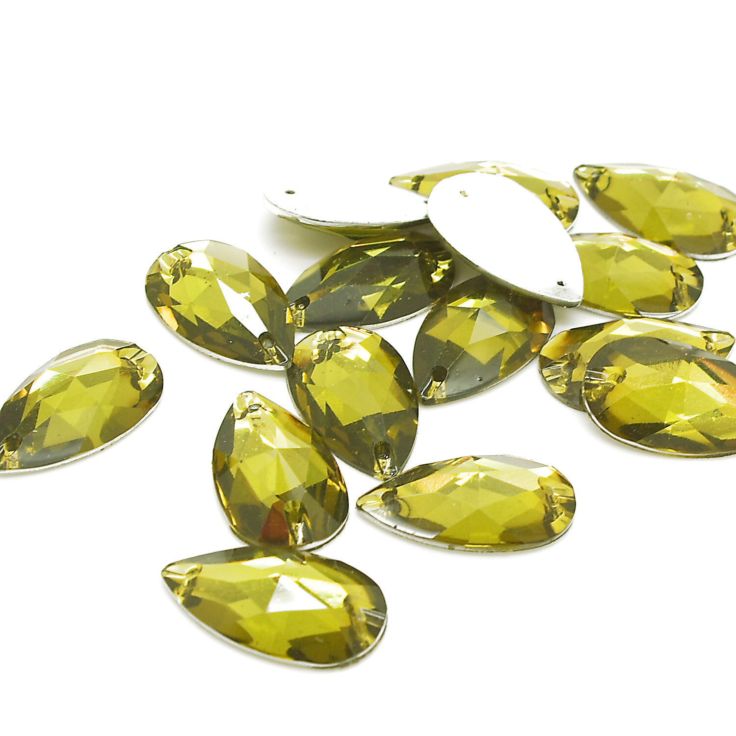 EMERALD GREEN - PACK OF 10 - TEARDROP 28 mm FLAT BACK RHINESTONE GEMS - sarahi.NYC