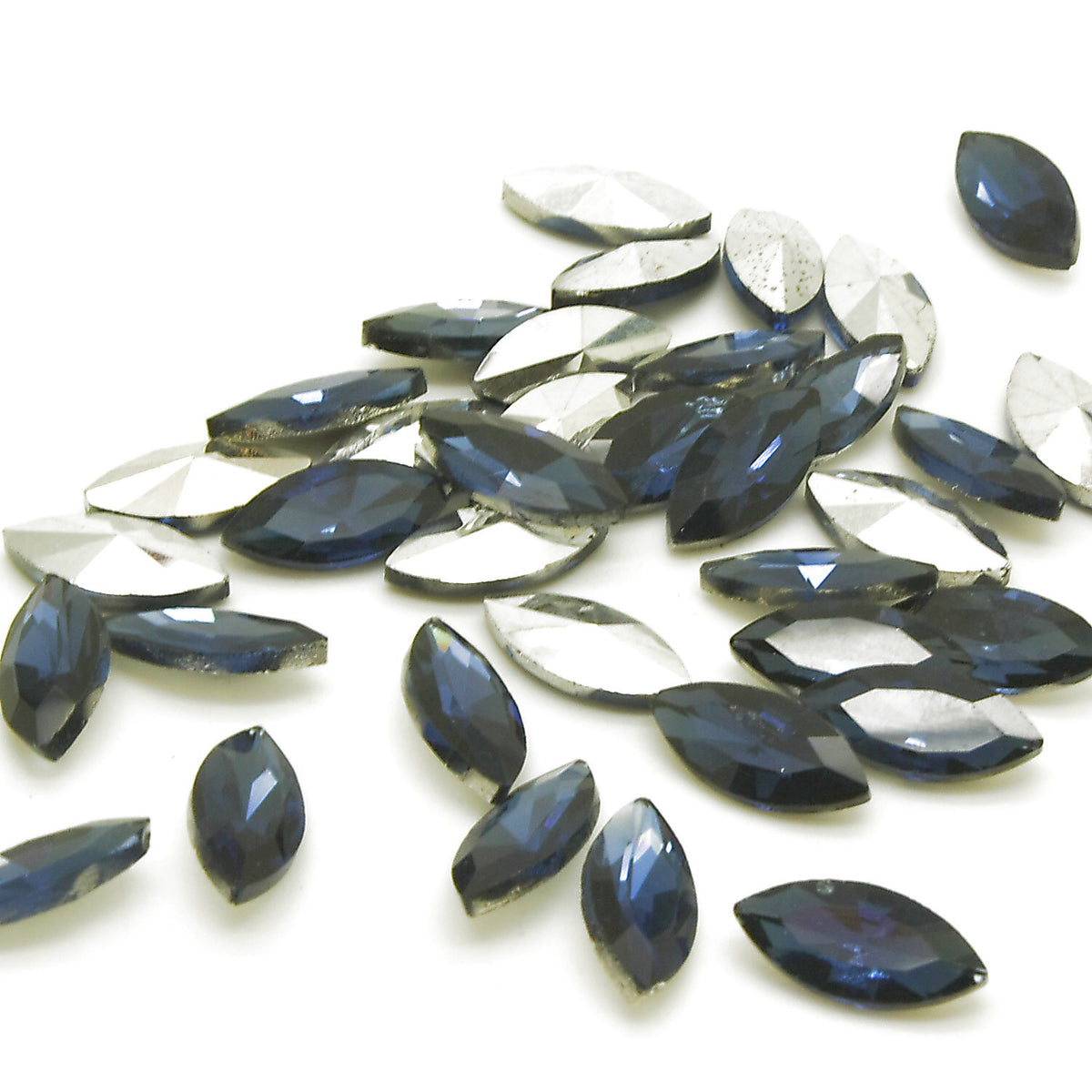 PACK OF 20 - 15mm X 7mm  HORSE EYE CRYSTALS   - sarahi.NYC