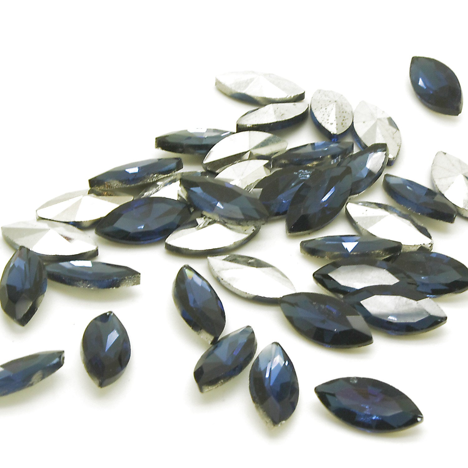 PACK OF 20 - 15mm X 7mm MIDNIGHT BLUE HORSE EYE CRYSTALS   - sarahi.NYC
