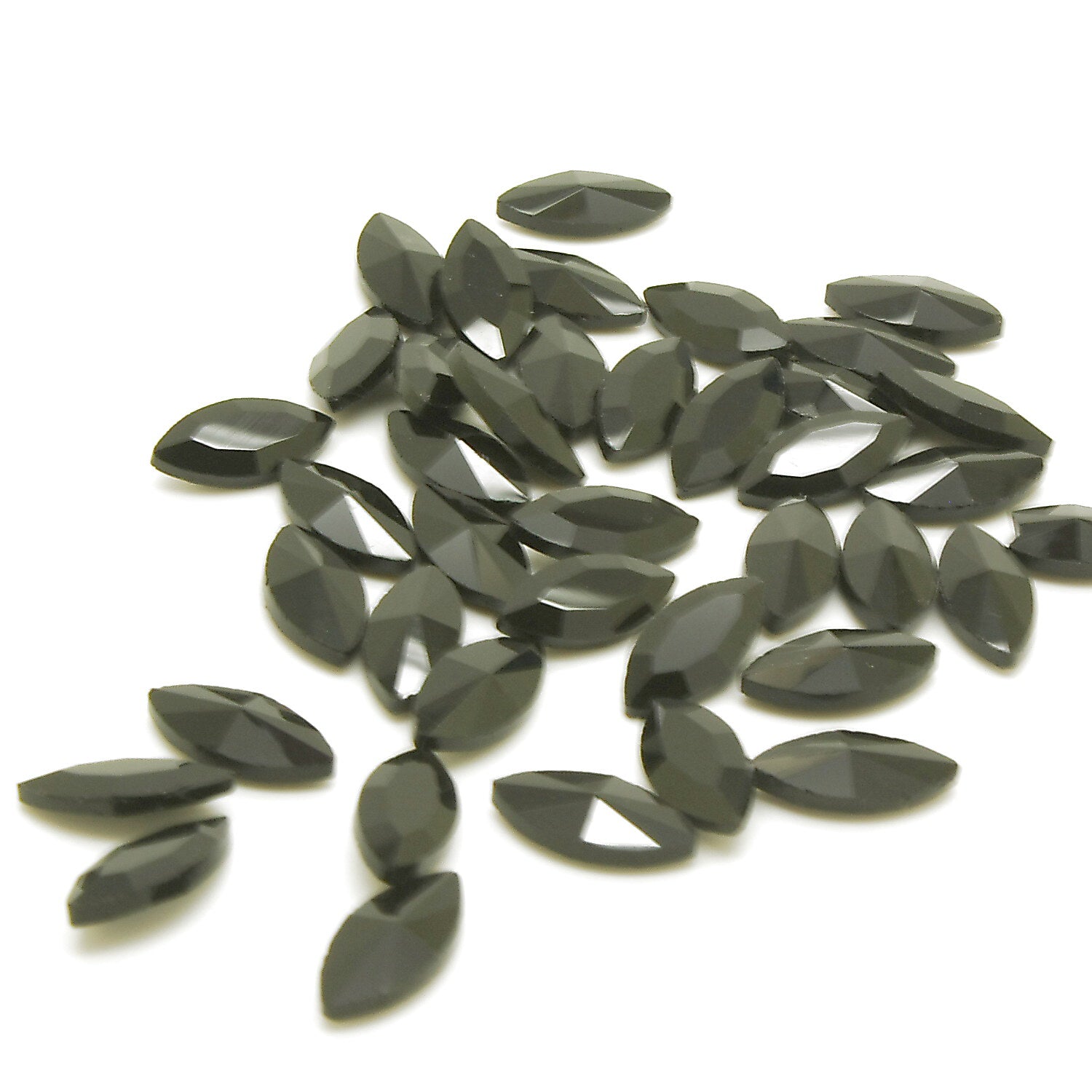 PACK OF 20 - 15mm X 7mm BLACK HORSE EYE CRYSTALS   - sarahi.NYC