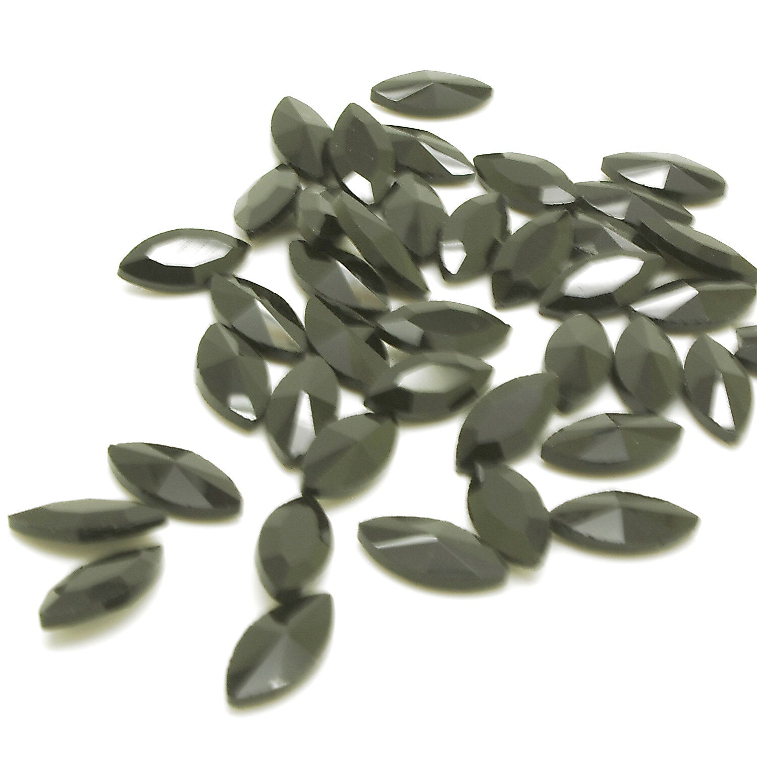 PACK OF 20 - 15mm X 7mm BLACK HORSE EYE CRYSTALS   - sarahi.NYC