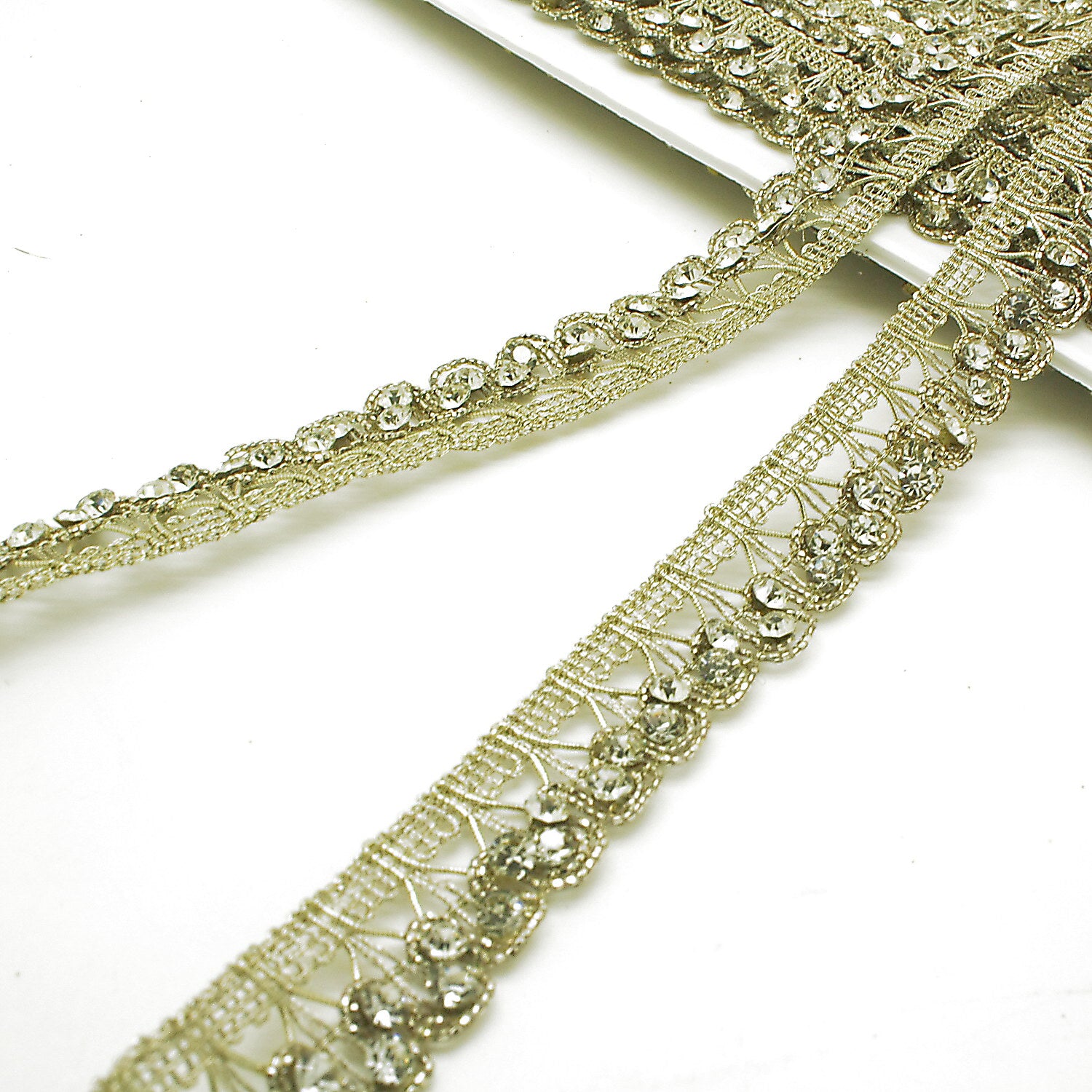 LIGHT GOLD CRYSTAL TRIM - sarahi.NYC