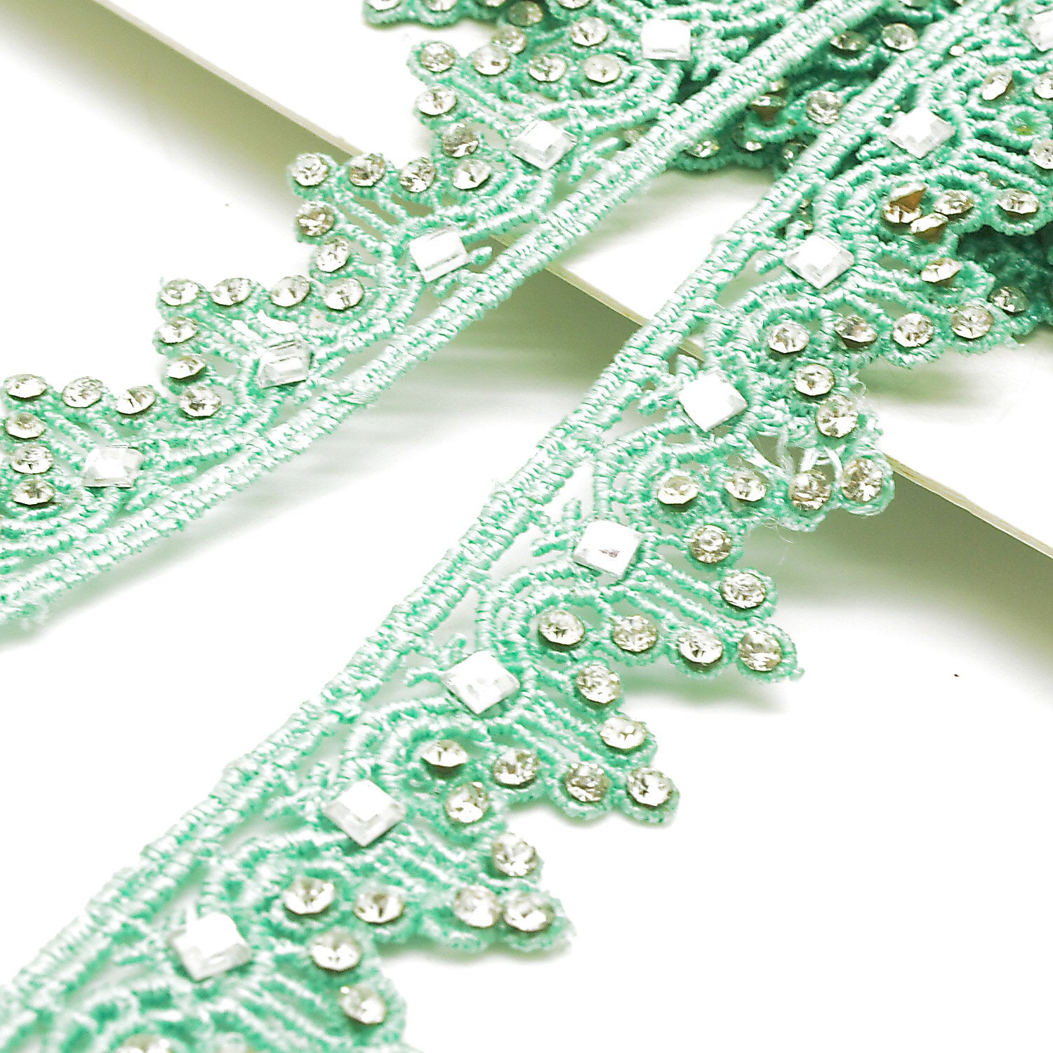 LIGHT GREEN RHINSTONE EDGING TRIM - sarahi.NYC