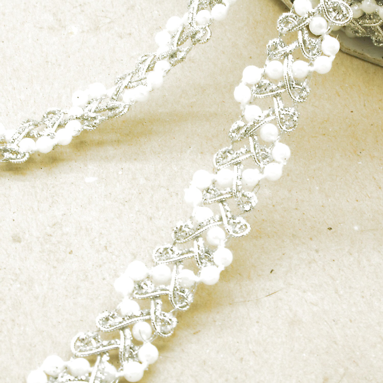 SILVER PEARL TRIM - sarahi.NYC