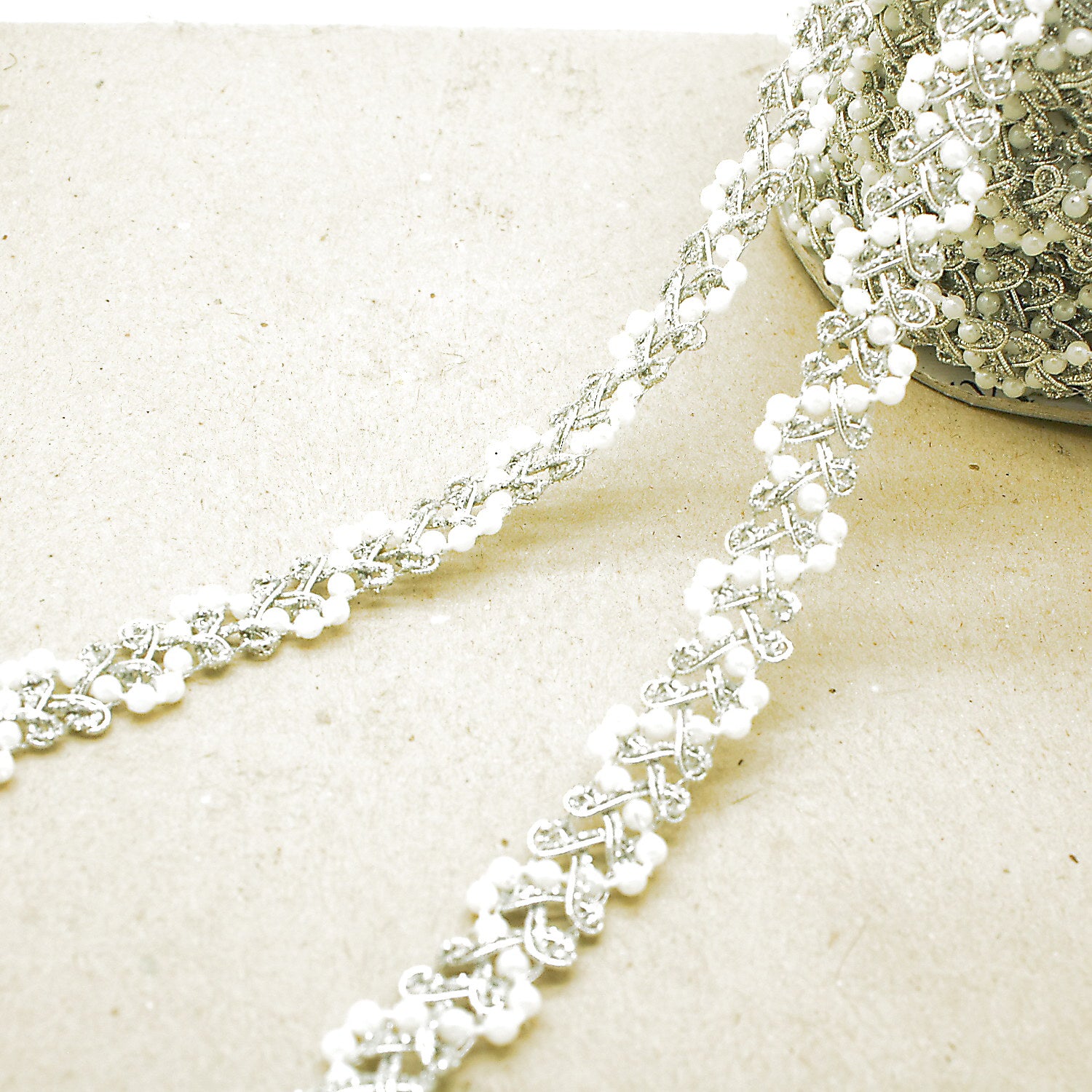 SILVER PEARL TRIM - sarahi.NYC