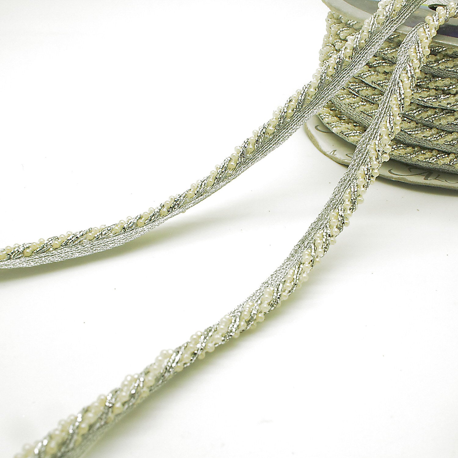SILVER PEARL TRIM - sarahi.NYC