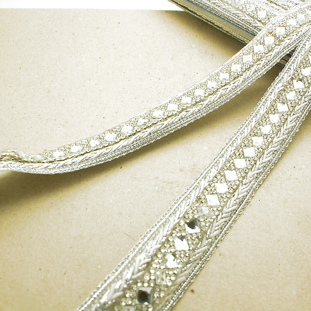 WHITE SILVER STONE TRIM - sarahi.NYC