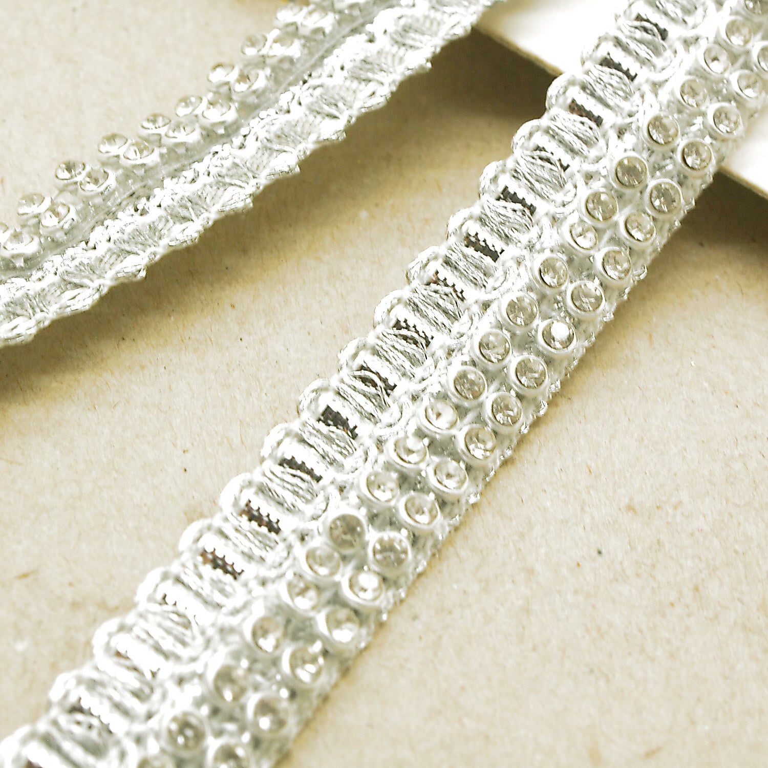 SILVER CRYSTAL TRIM - sarahi.NYC