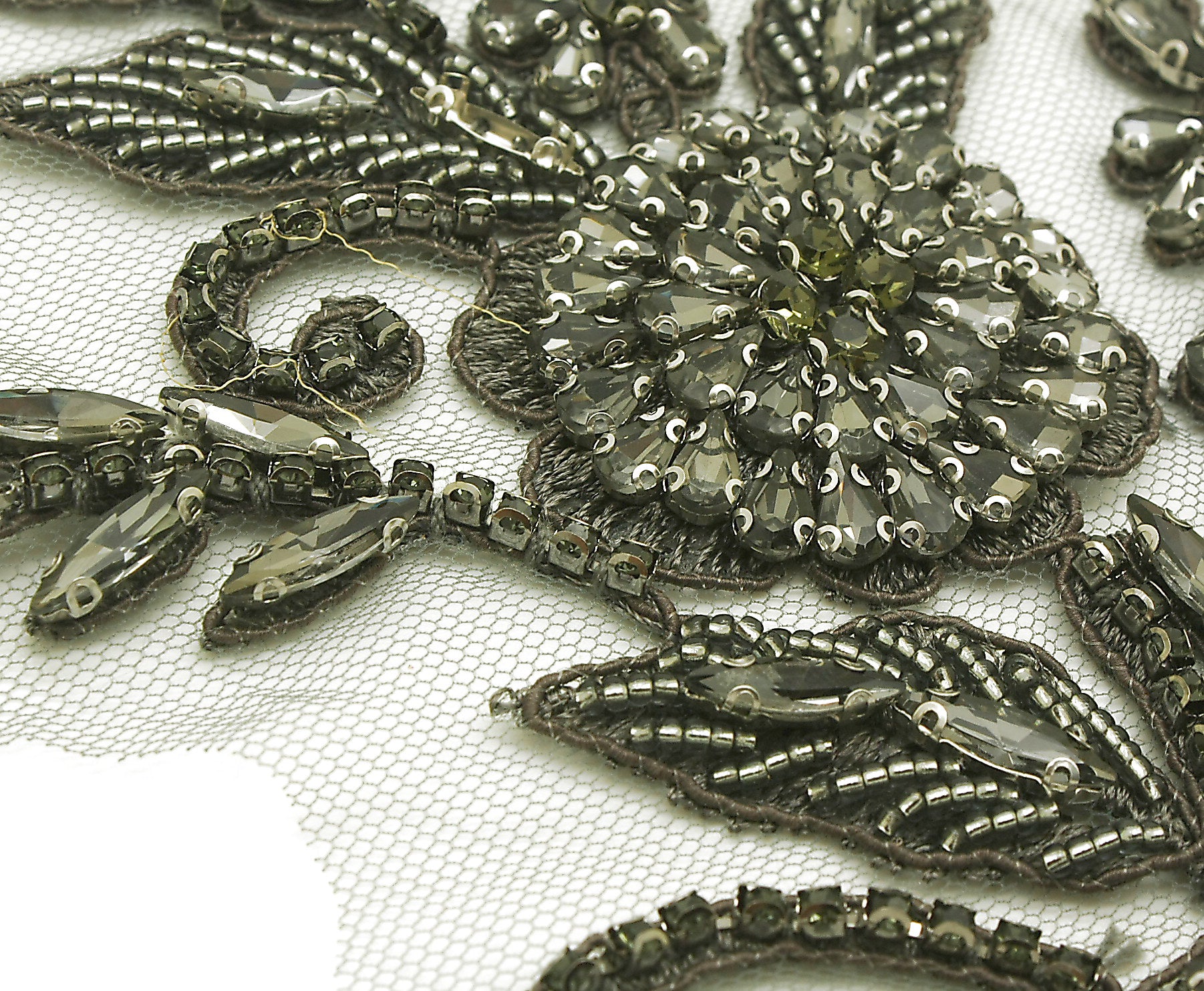GRAY RHINESTONE FLORAL APPLIQUE - sarahi.NYC