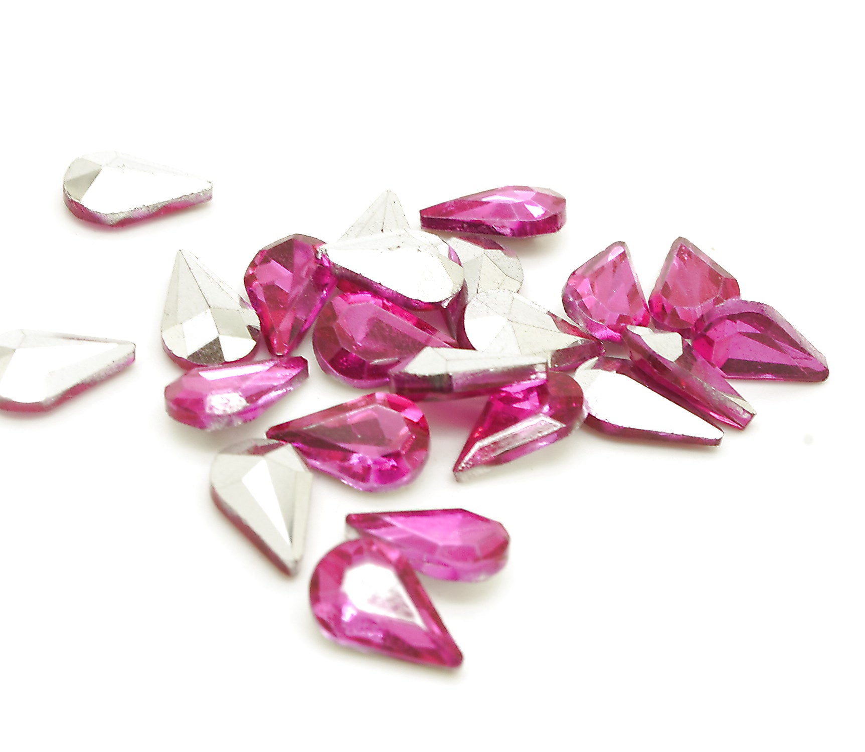 PACK OF 20 - 13mm X 8mm PINK TEARDROP STONES CRYSTALS   - sarahi.NYC