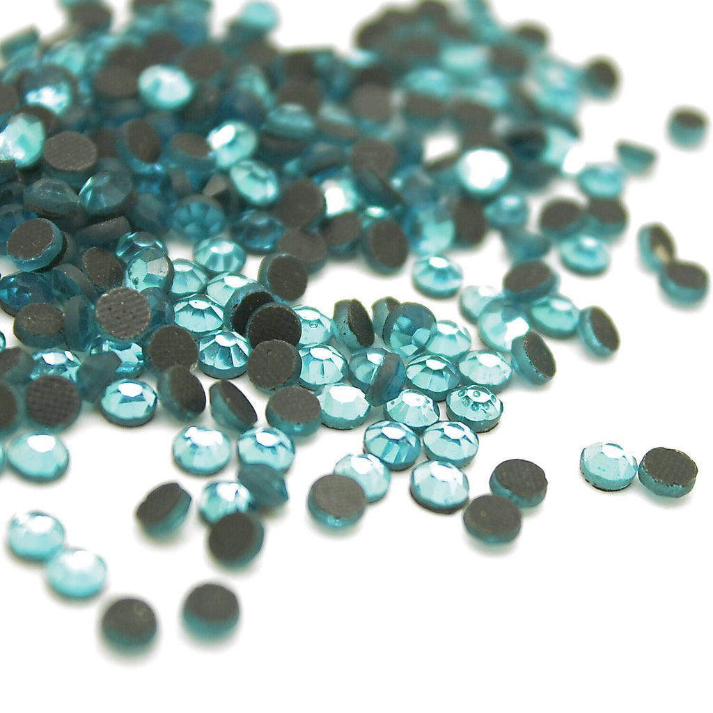 PACK OF 250 - ROUND 4mm FLAT RHINESTONES - sarahi.NYC