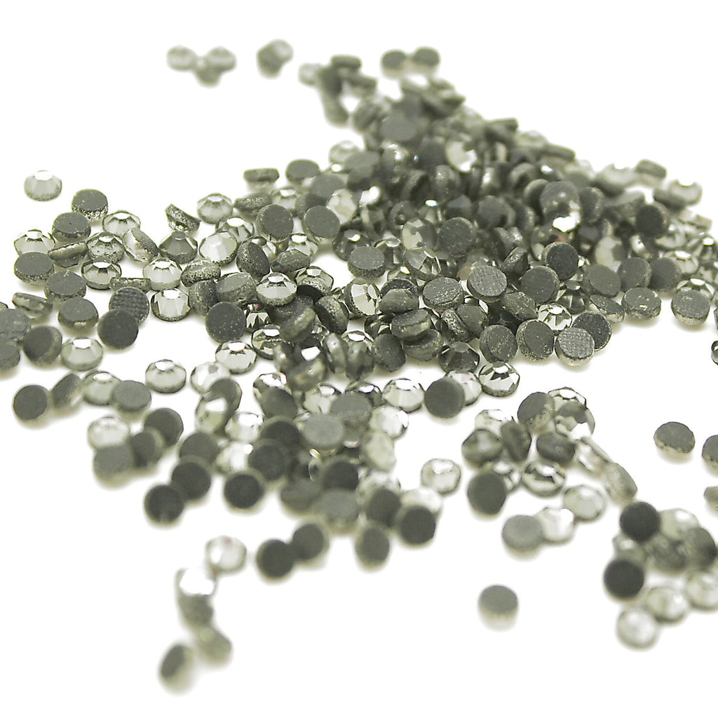 PACK OF 250 - ROUND 4mm FLAT RHINESTONES - sarahi.NYC