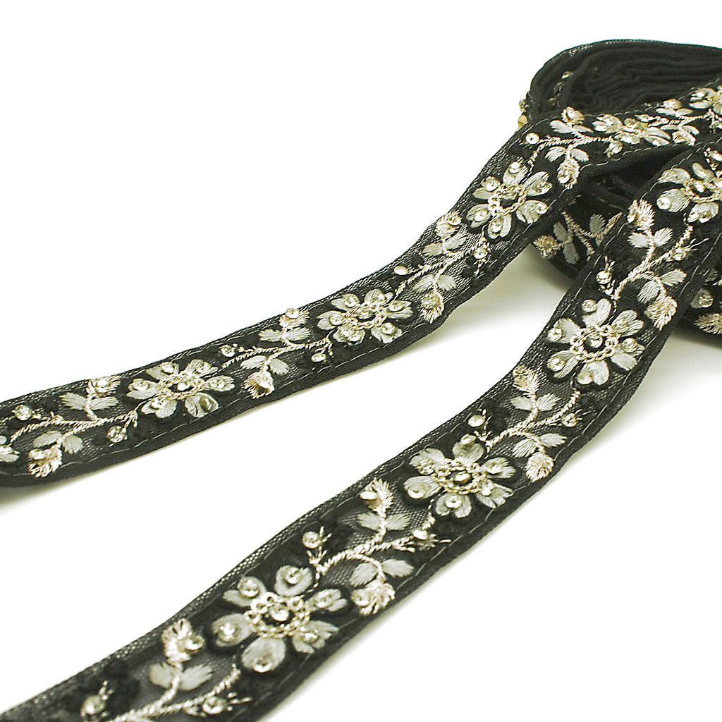 BLACK EMBROIDERED FLOWER TRIM - sarahi.NYC