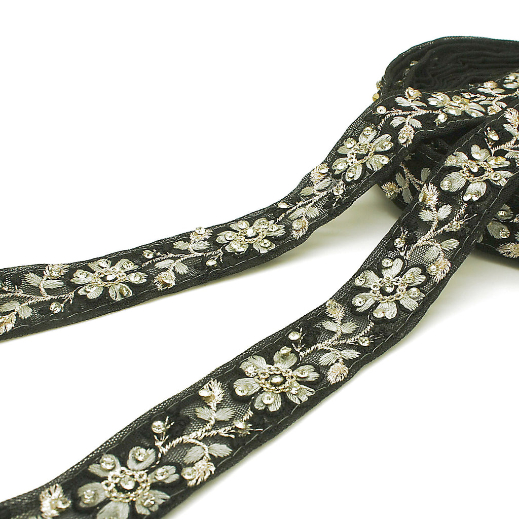 BLACK EMBROIDERED FLOWER TRIM - sarahi.NYC