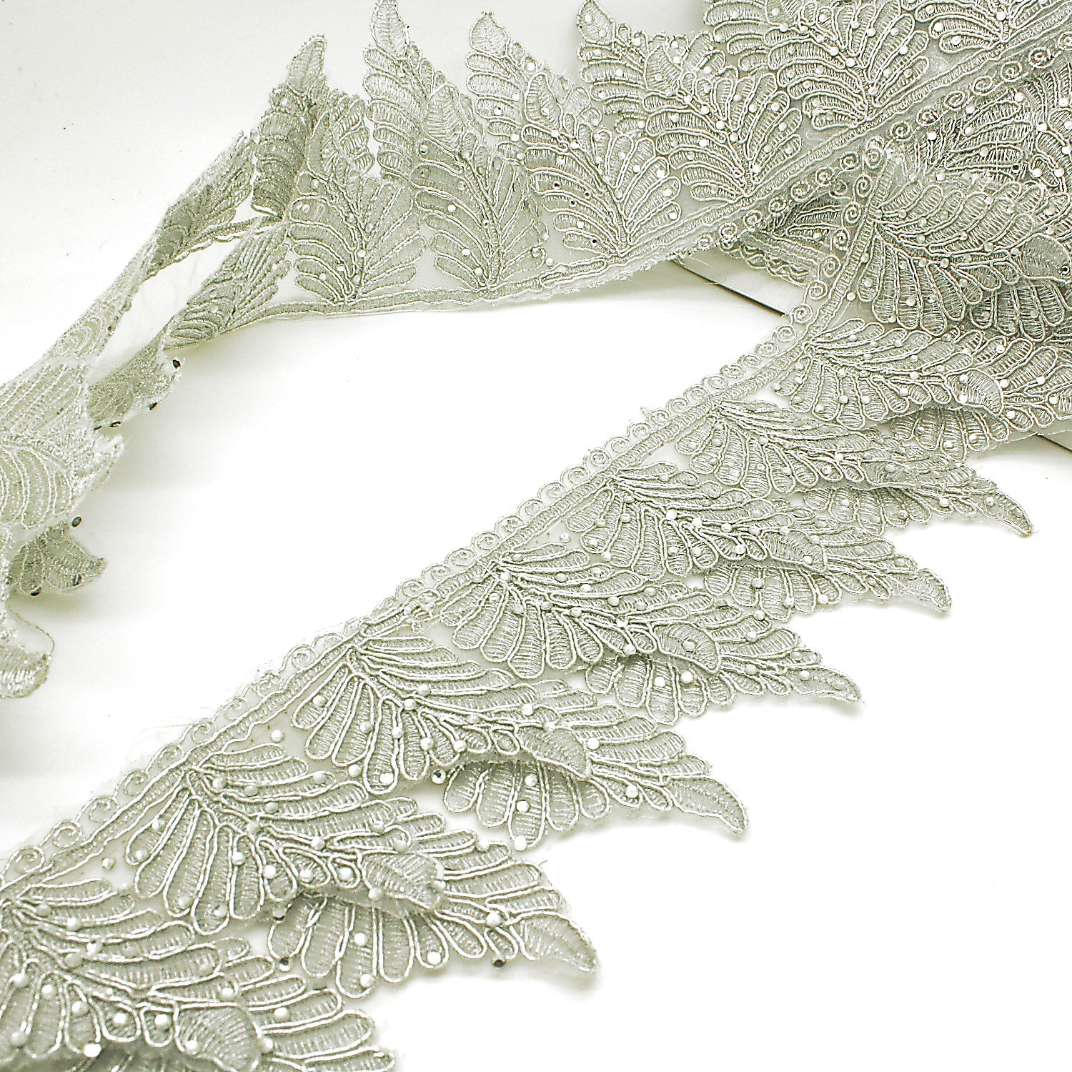 SILVER FEATHER STYLE FABRIC TRIM - sarahi.NYC