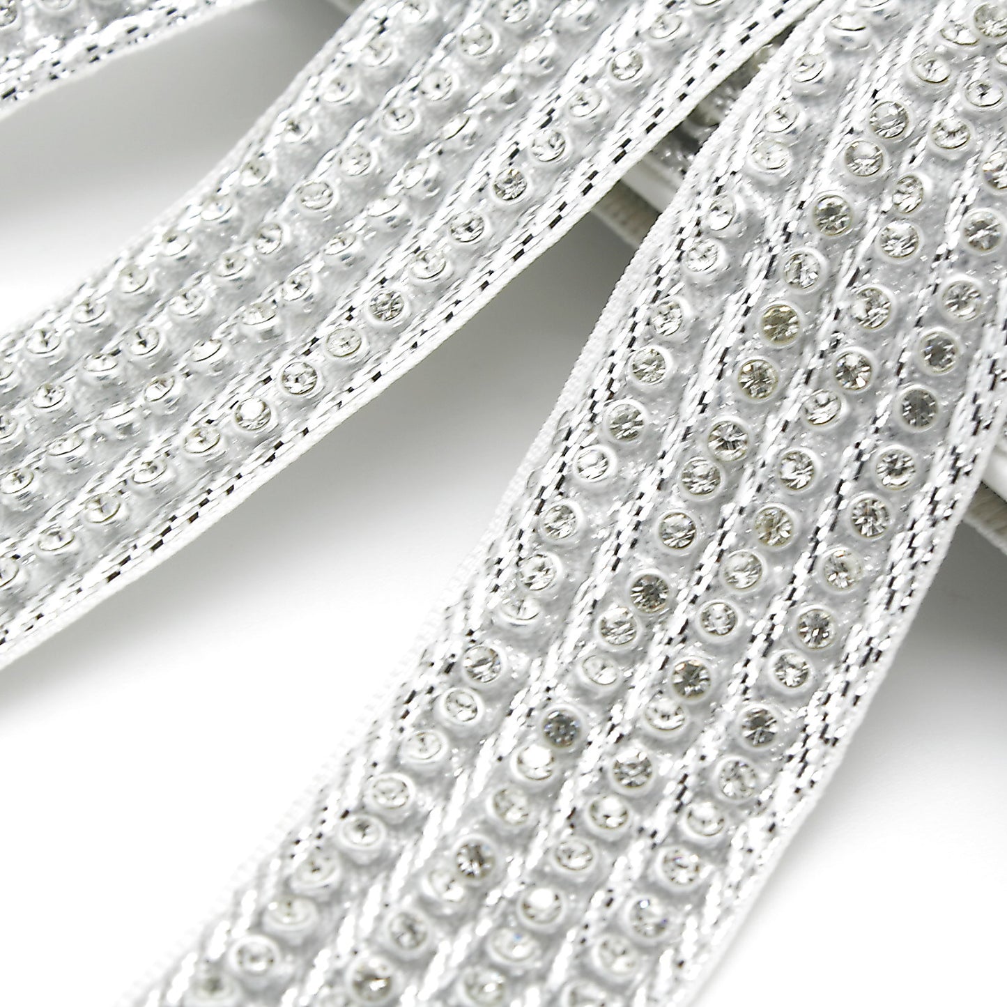 WHITE SILVER CRYSTAL DIAMONTE TRIM - sarahi.NYC