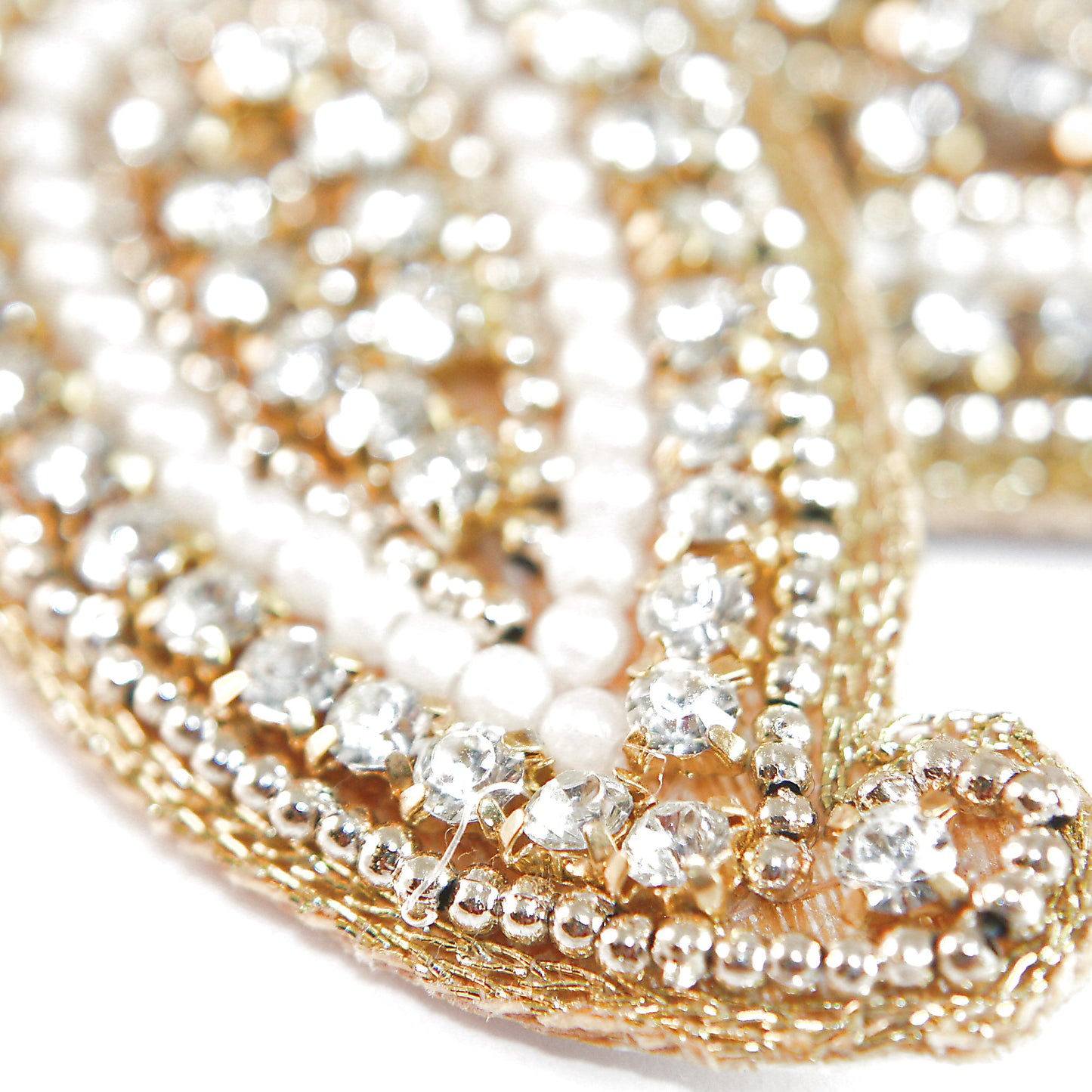 3 GOLD PEARL PAISLEY MOTIF - sarahi.NYC