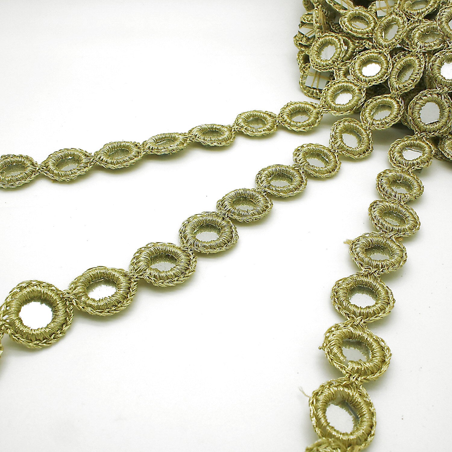 GOLD CIRCLE MIRROR TRIM - sarahi.NYC