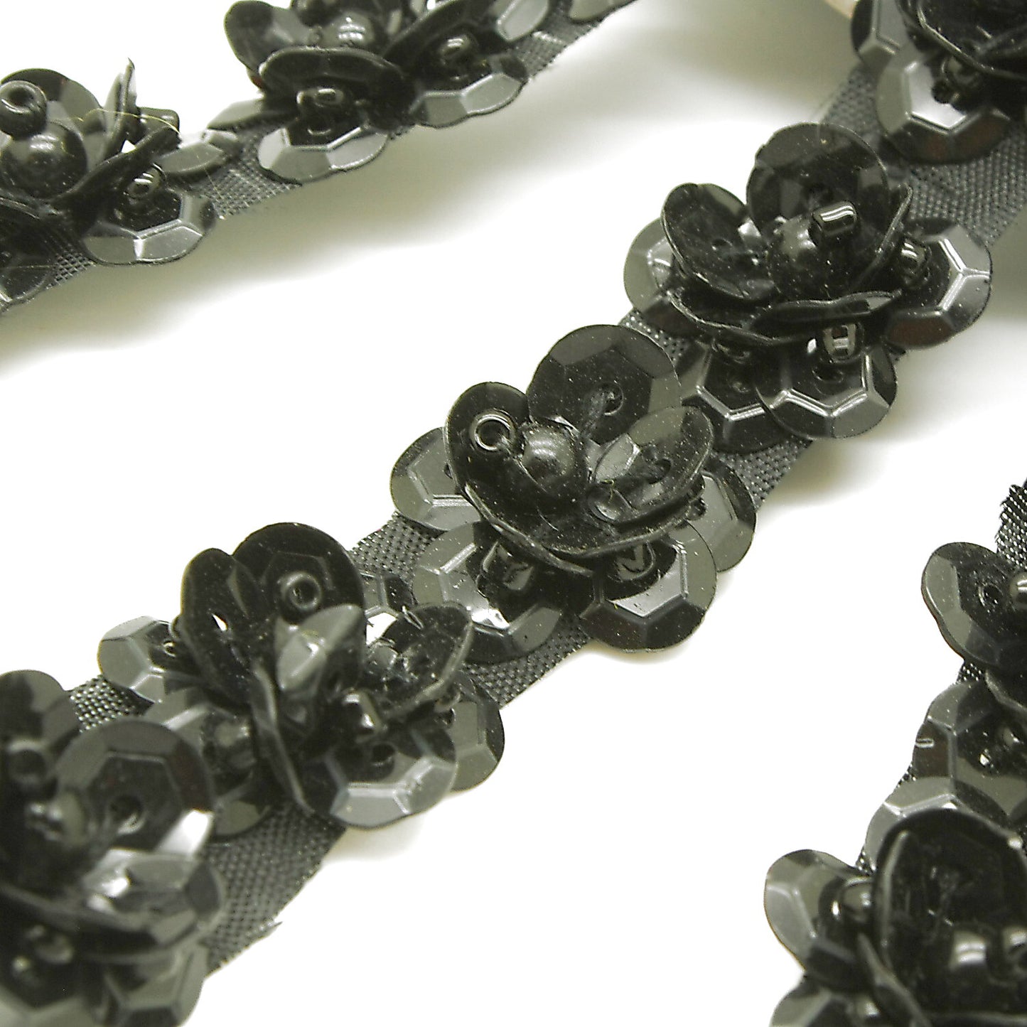 BLACK FLOWER TRIM - sarahi.NYC
