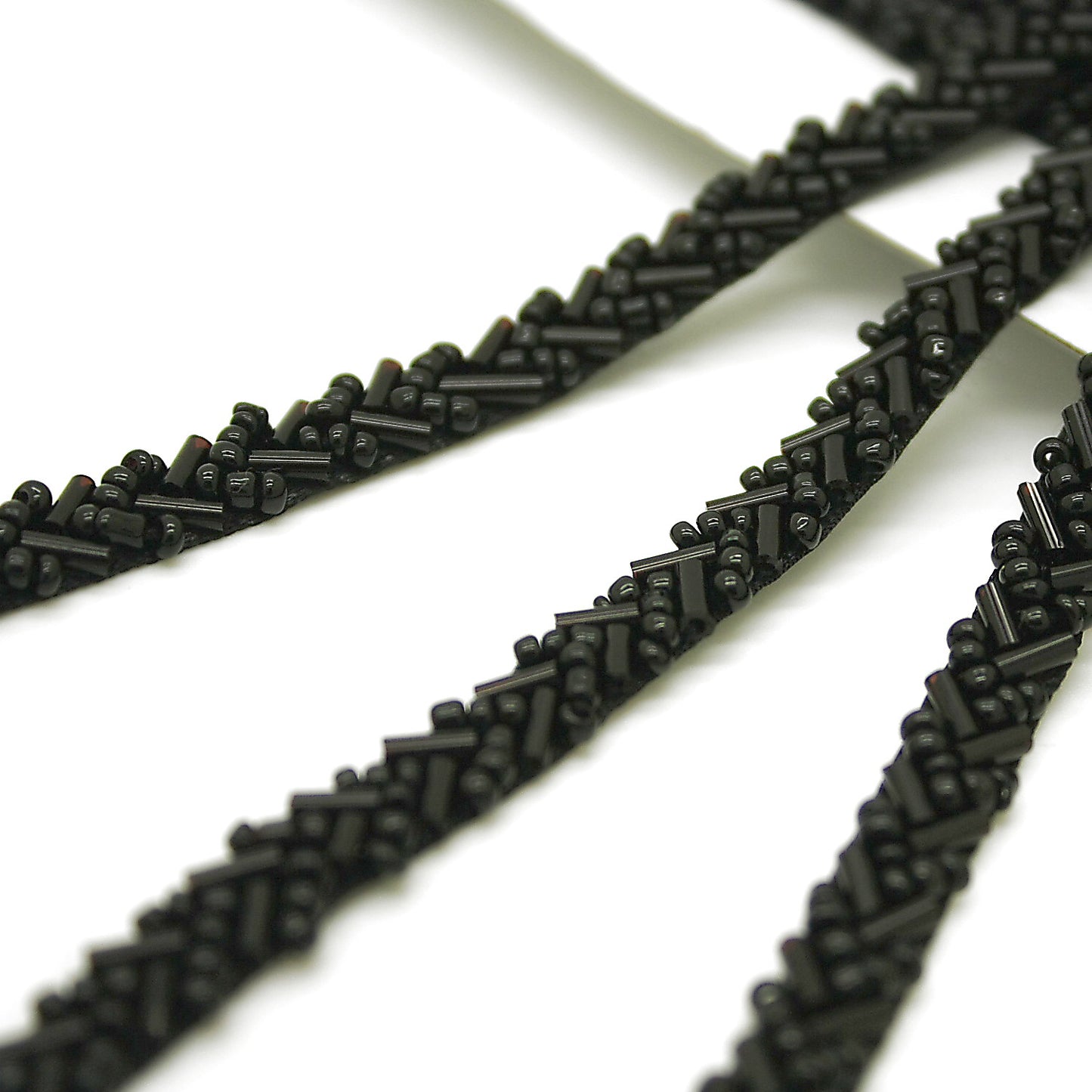 BLACK THIN BEADED TRIM - sarahi.NYC