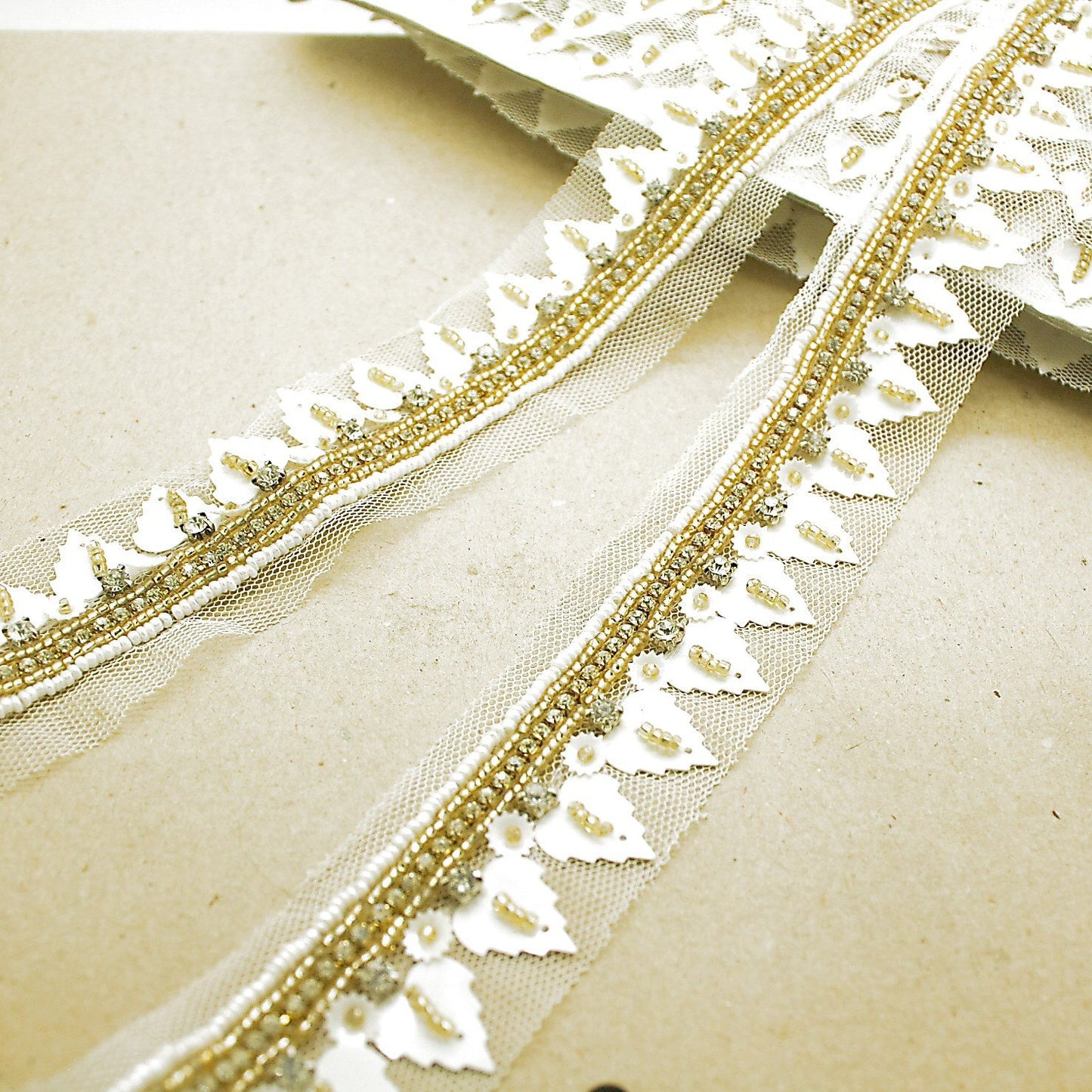 WHITE GOLD LEAF BEADED EDGING TRIM - sarahi.NYC