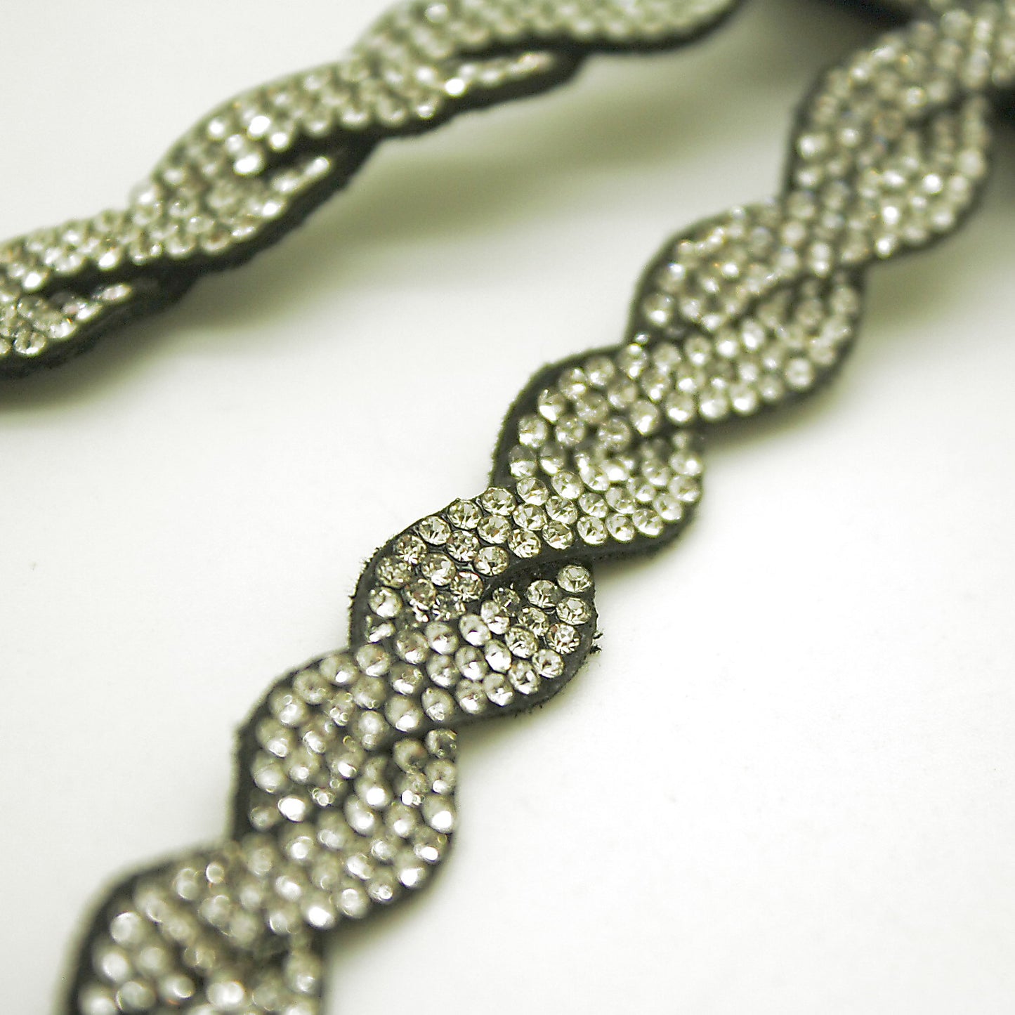 SILVER STONE PLAIT TRIM - sarahi.NYC