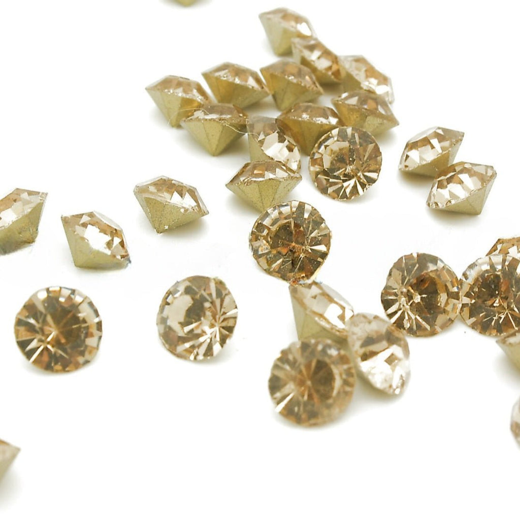 10 PCS X 8mm CHATON CRYSTALS   - sarahi.NYC