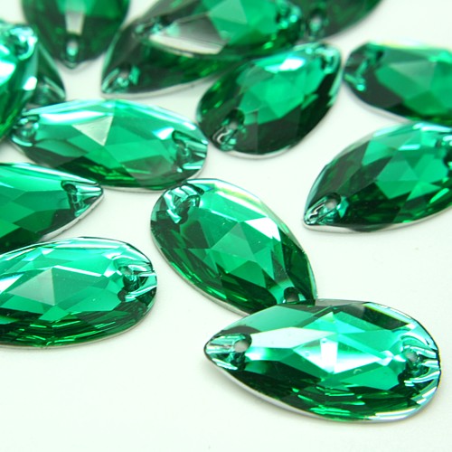 PACK OF 10 - TEARDROP 28 mm FLAT BACK EMERALD GREEN RHINESTONE GEMS - sarahi.NYC