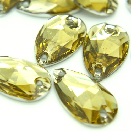 PACK OF 10 - GOLD TEAR DROP  FLAT BACK GEMS - sarahi.NYC