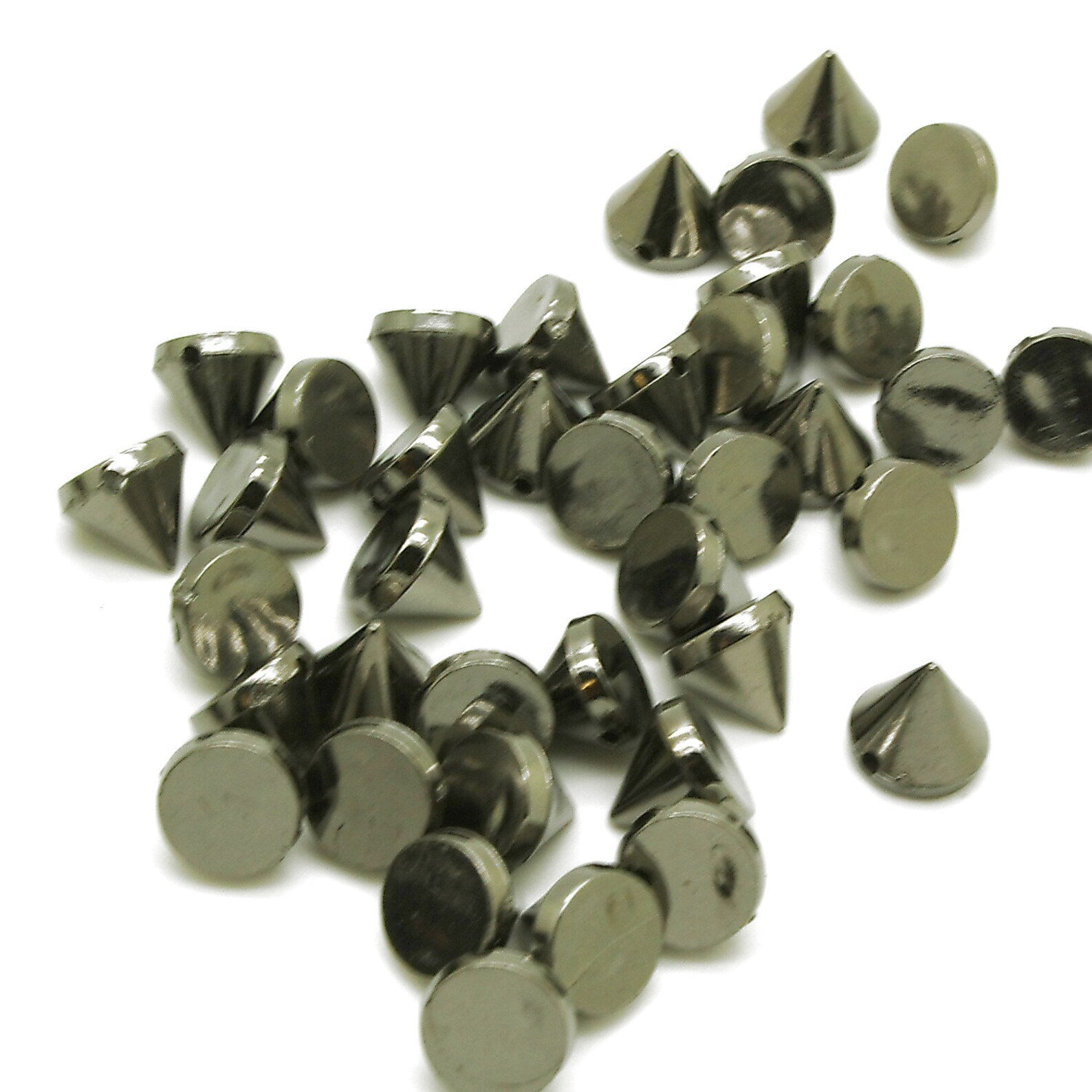 PACK OF 30 - 10mm x 9mm GUNMETAL SEW-ON SPIKES - sarahi.NYC