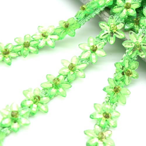 LIME GREEN FLOWER TRIM - sarahi.NYC