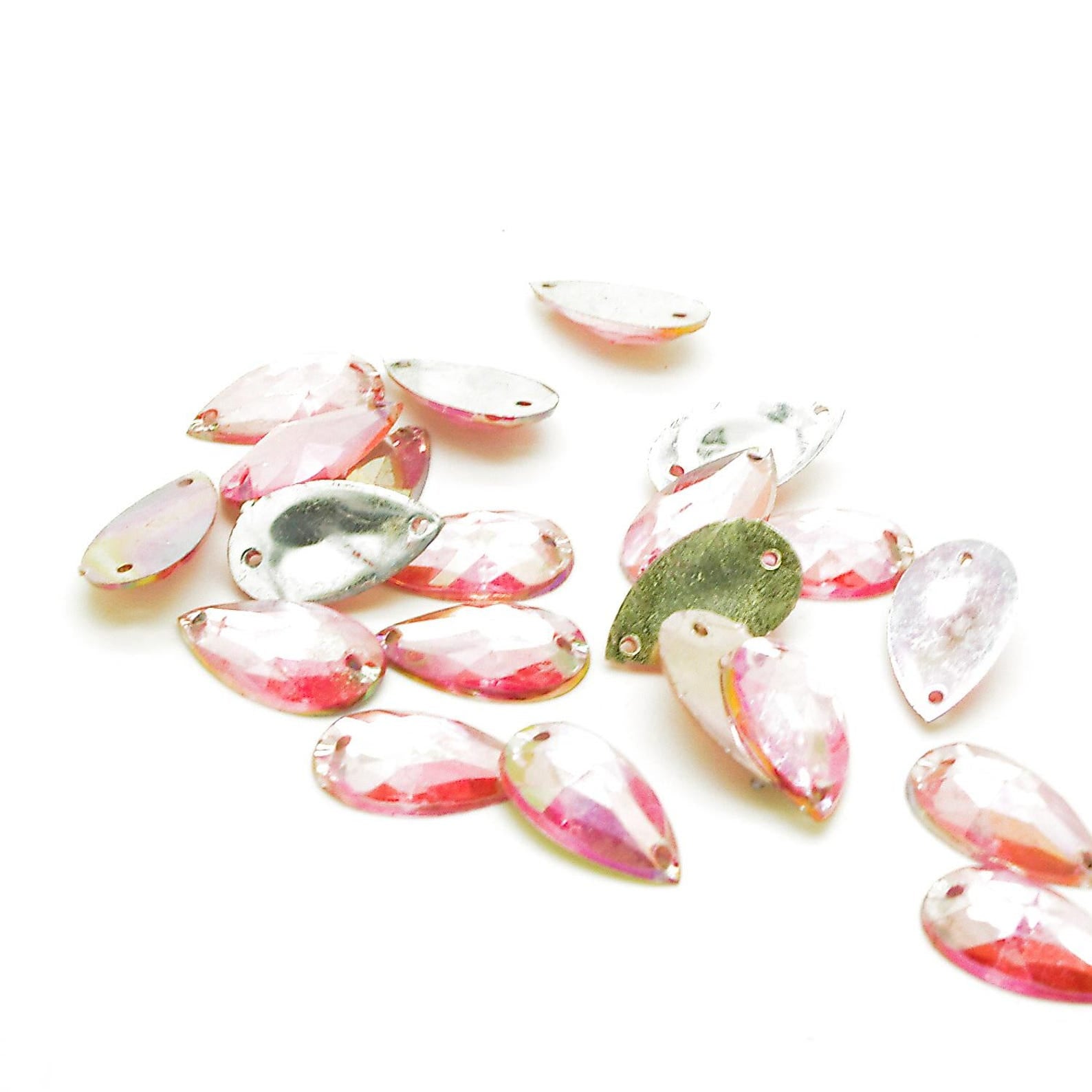 PACK OF 30 - 18mm x 10mm TEARDROP FLATBACK RHINESTONES - sarahi.NYC