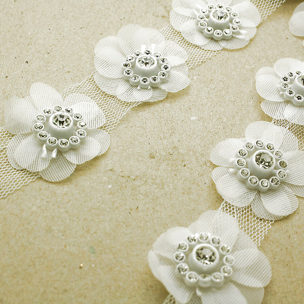 WHITE FLOWER TRIM - sarahi.NYC