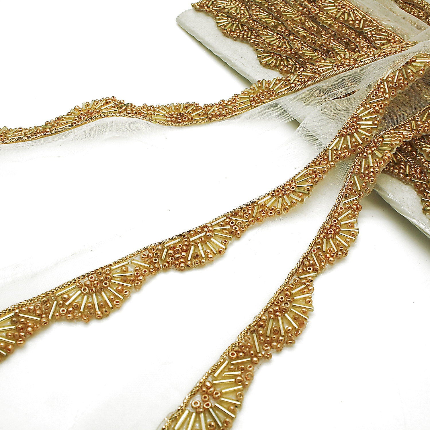 GOLD WAVE EDGING trim