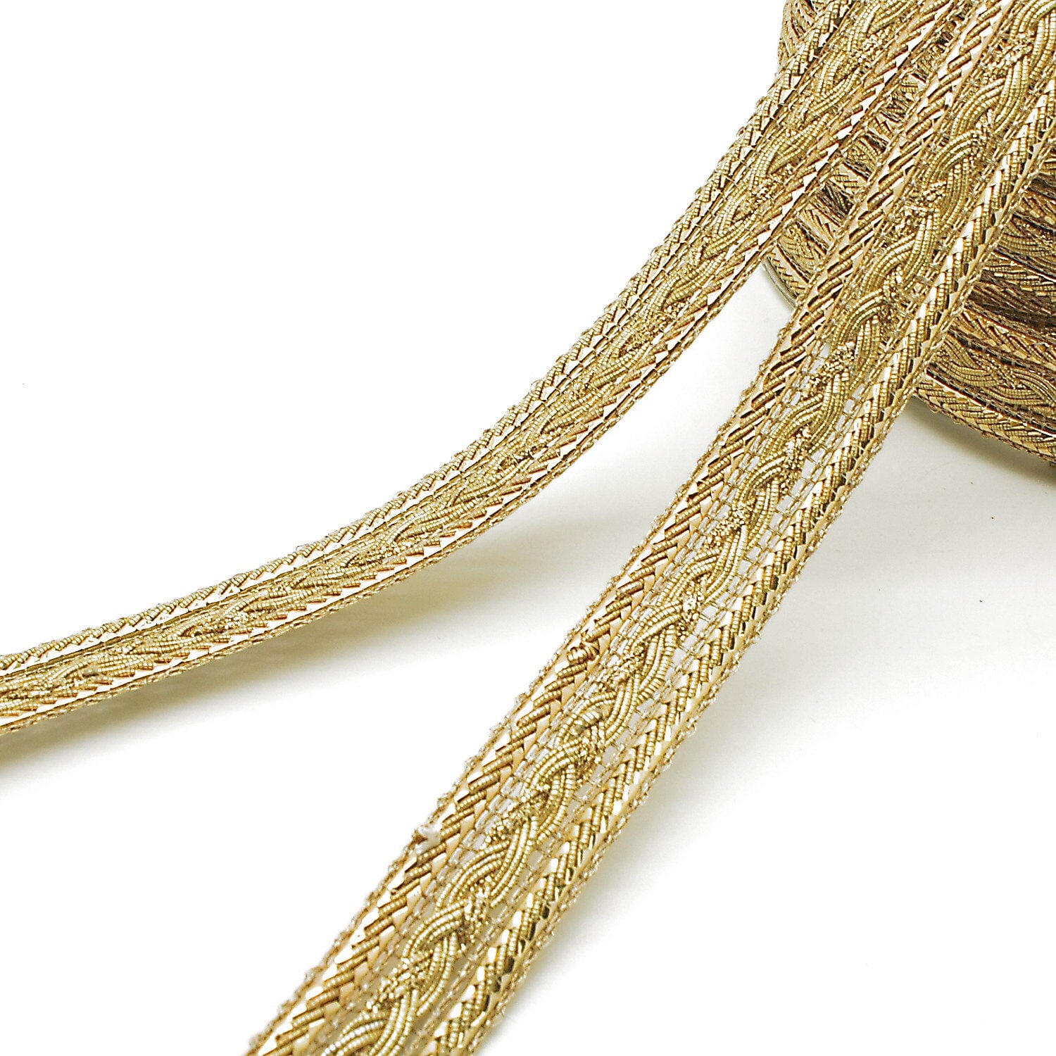 GOLD METALLIC PLAIT trim